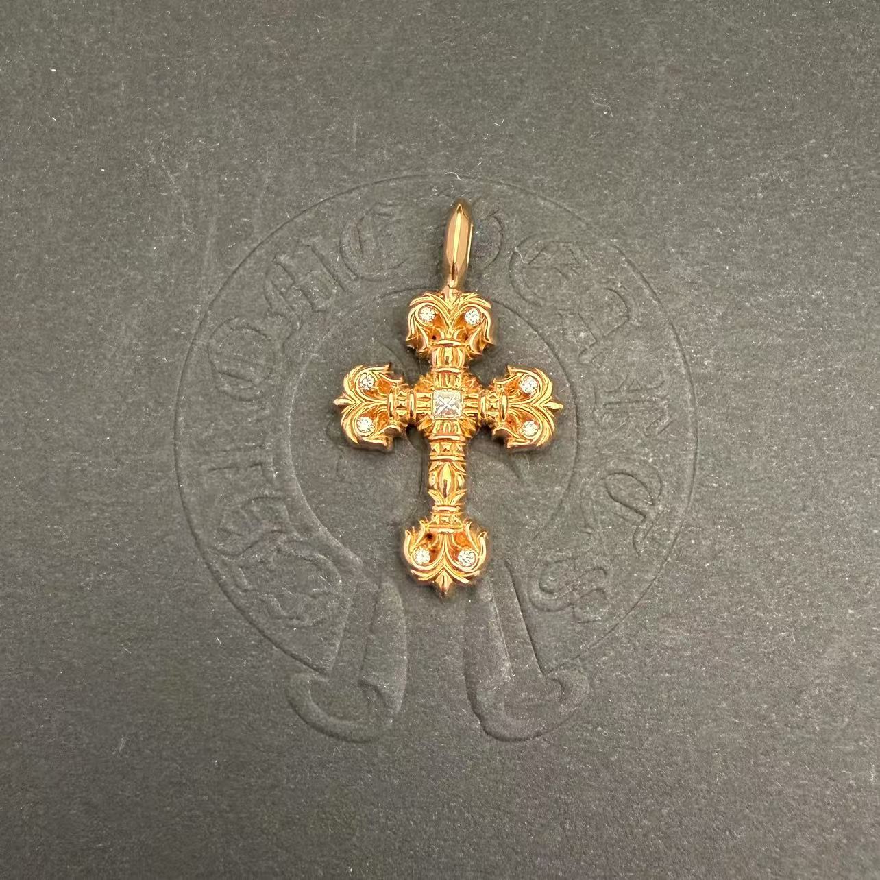 合金吊坠 ChromeHearts九钻火焰十字架吊坠