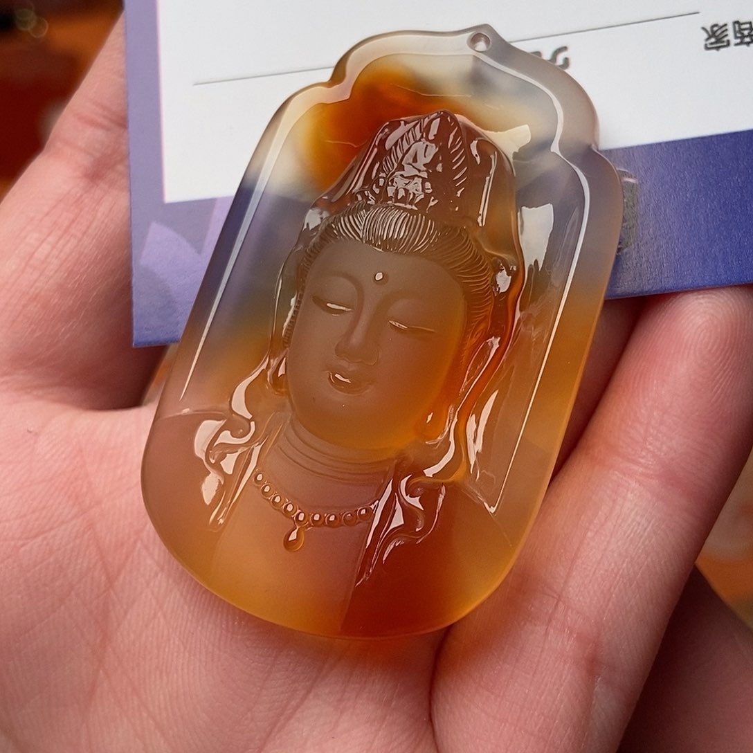 玛瑙/玉髓颈饰未镶嵌果**妍