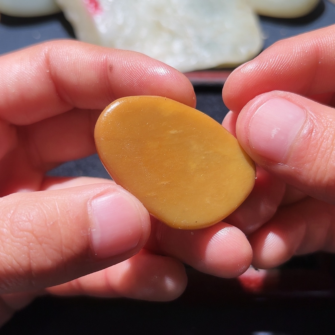 和田玉（糖玉）未镶嵌挂件