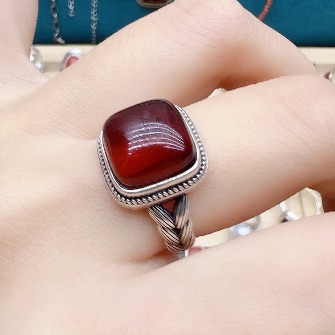 血珀戒指银S925镶嵌天然