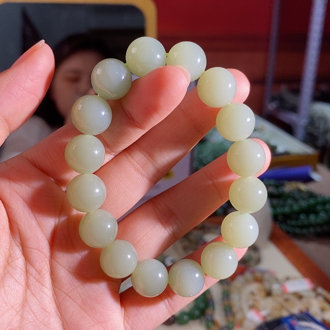 手链未镶嵌和田玉