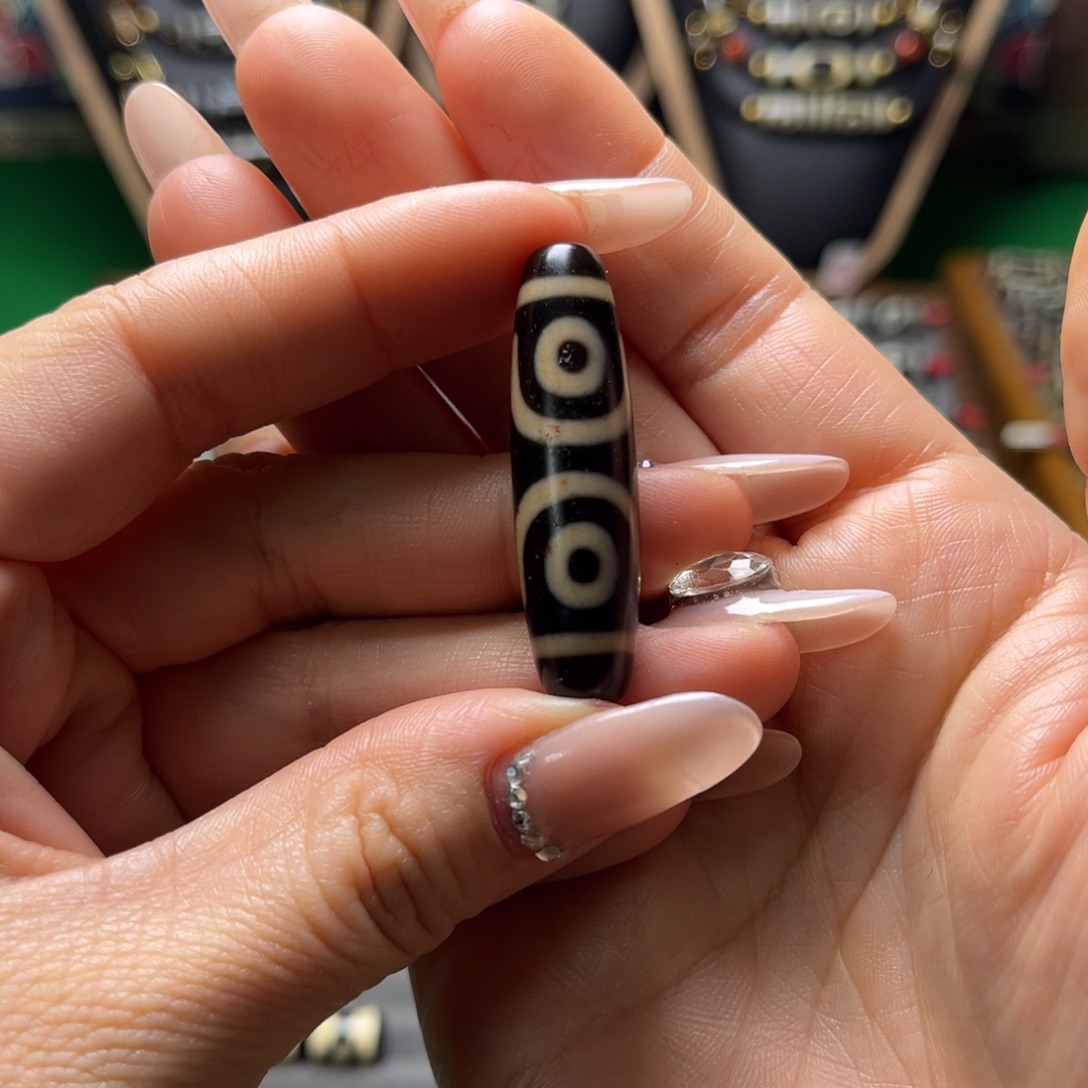 偶***光玛瑙/玉髓未镶嵌吊坠(不含链)