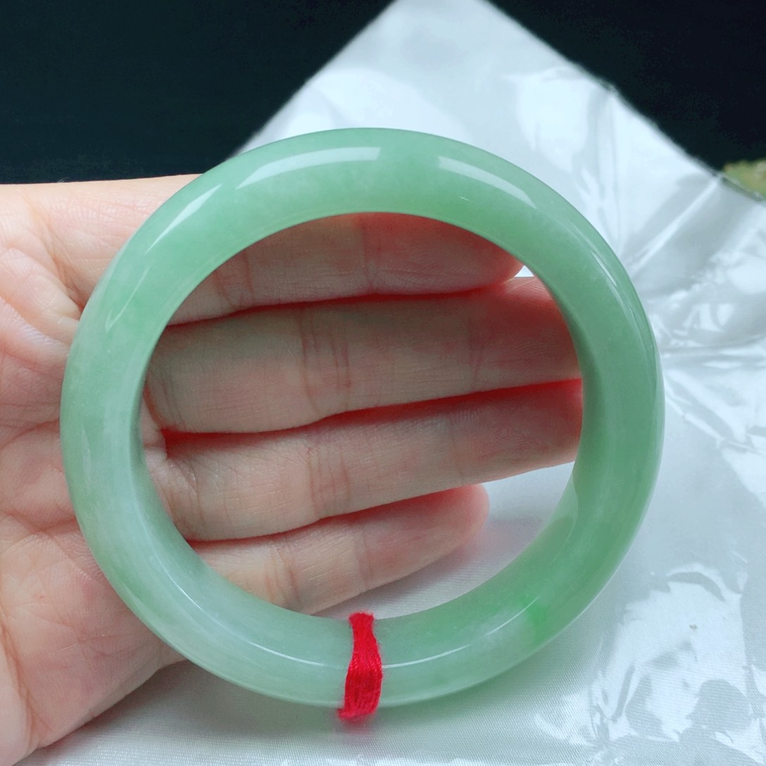 未镶嵌手镯翡翠56