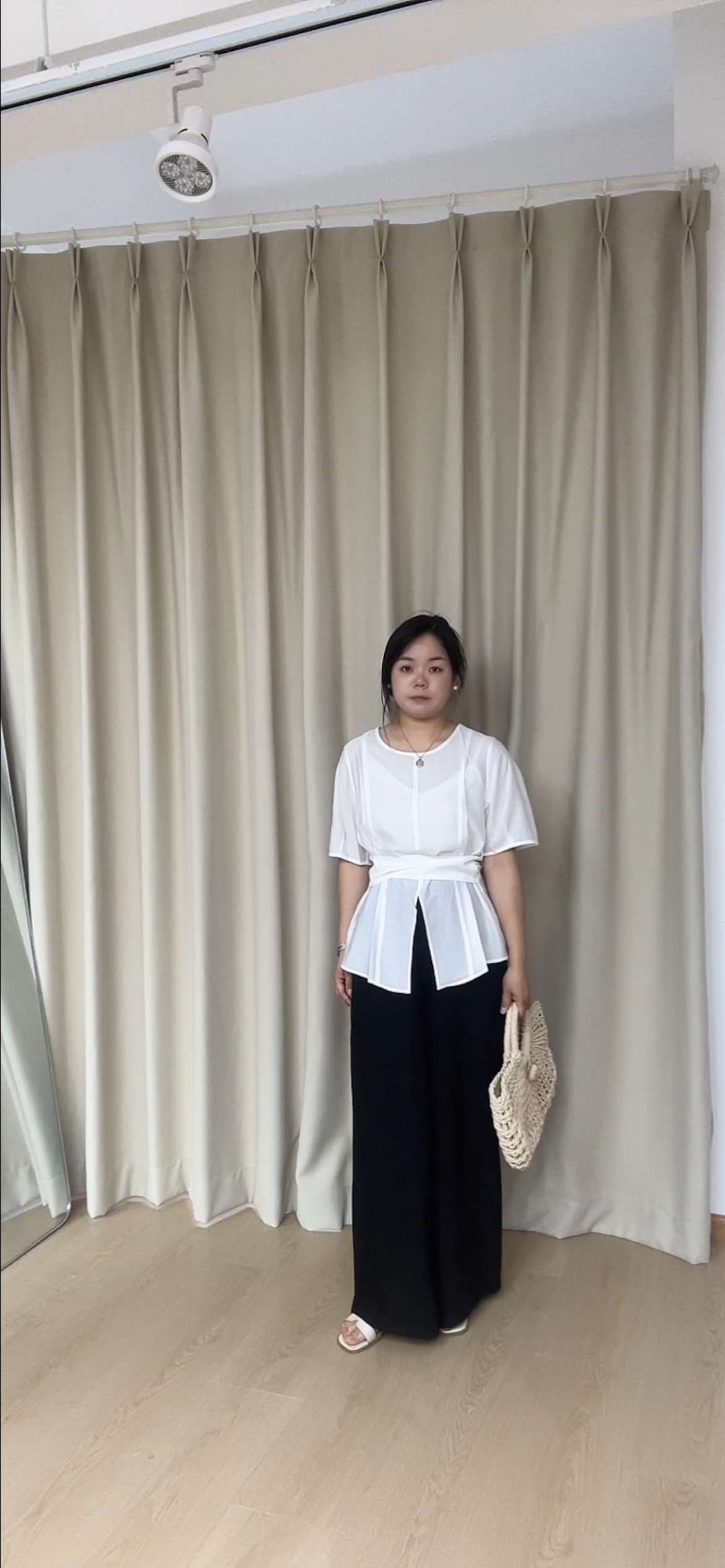 5013时尚气质减龄女衬衣夏日穿搭大方得体轻熟显瘦