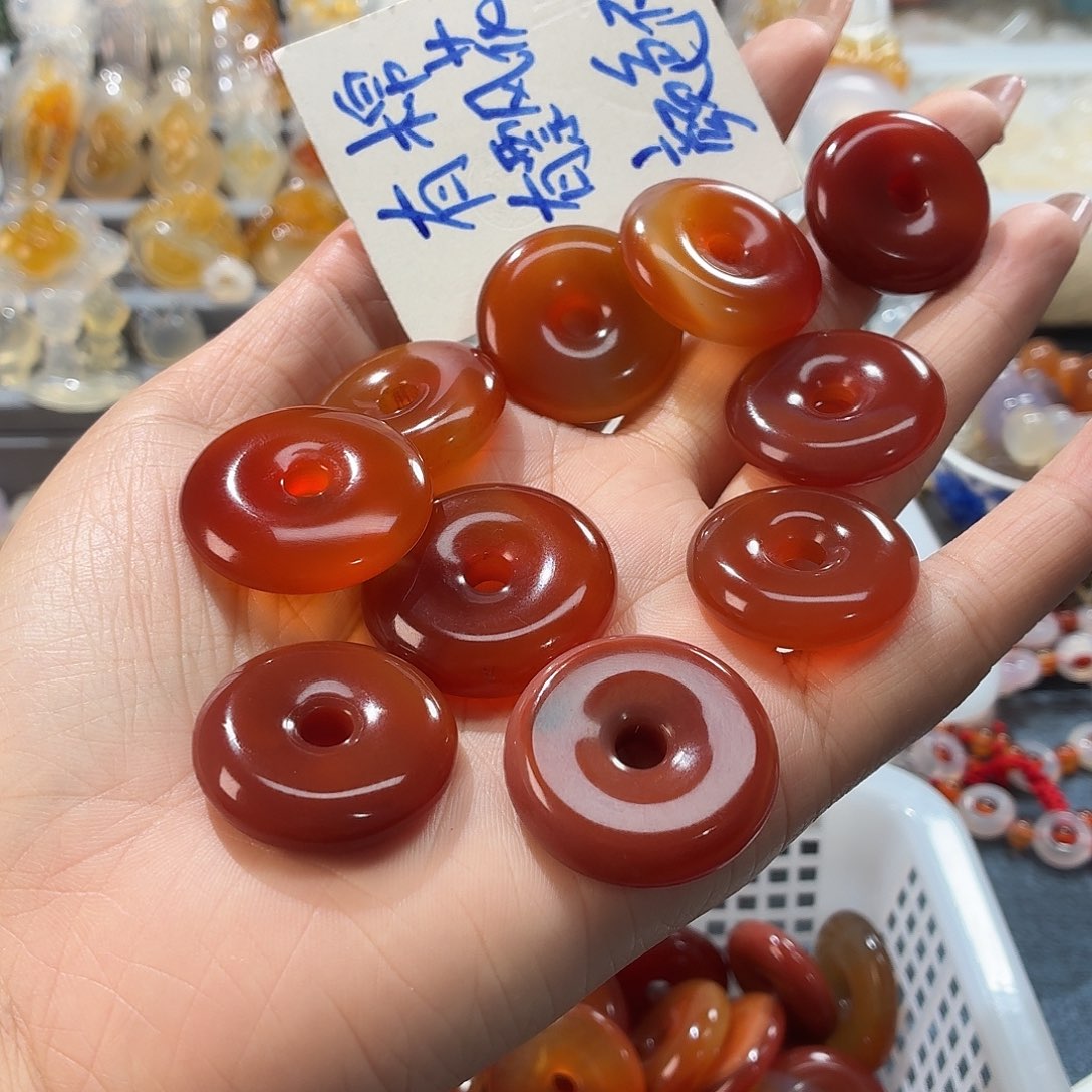 玛瑙/玉髓未镶嵌颈饰