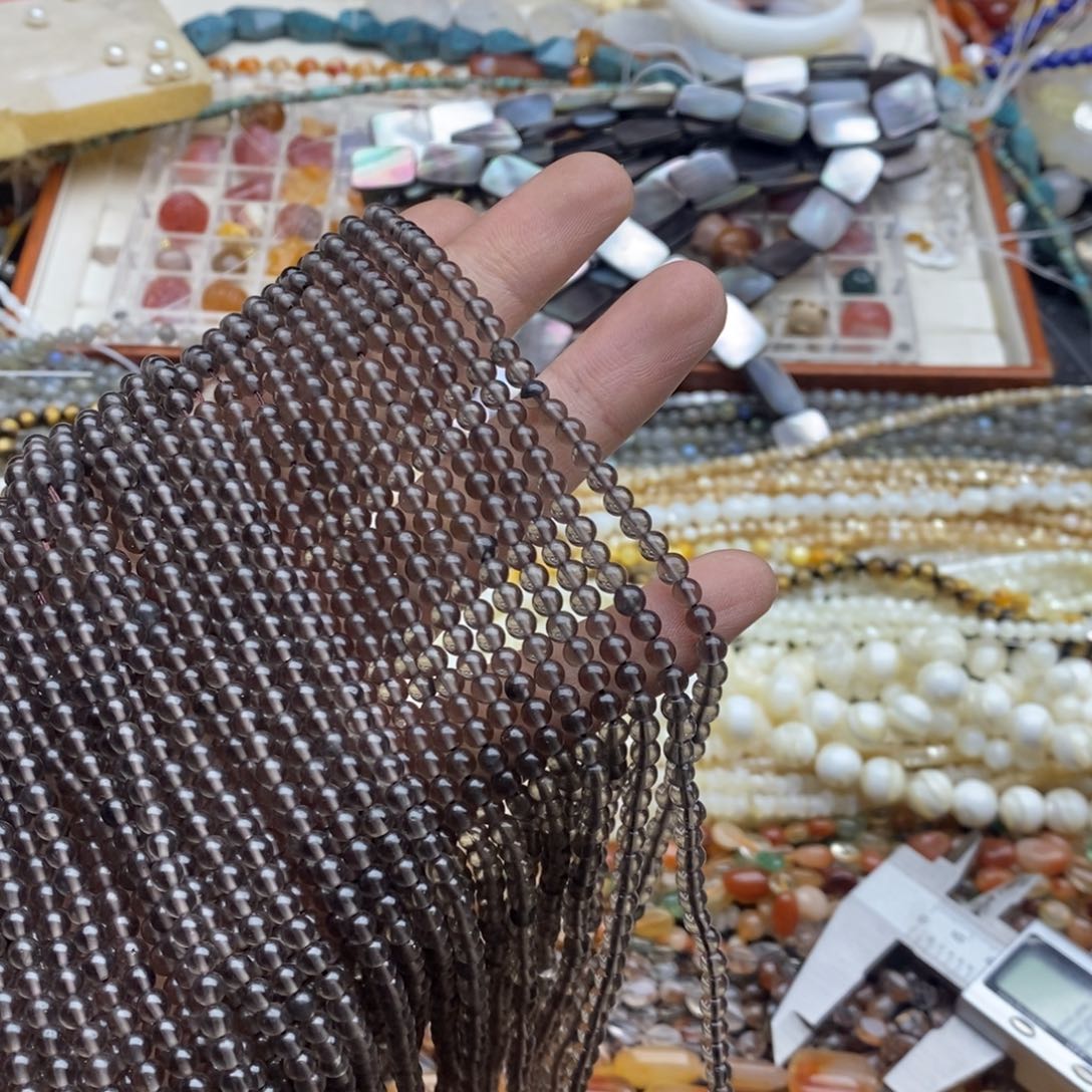 玛瑙/玉髓未镶嵌珠宝半成品一条天然4mm净体冰曜石圆珠