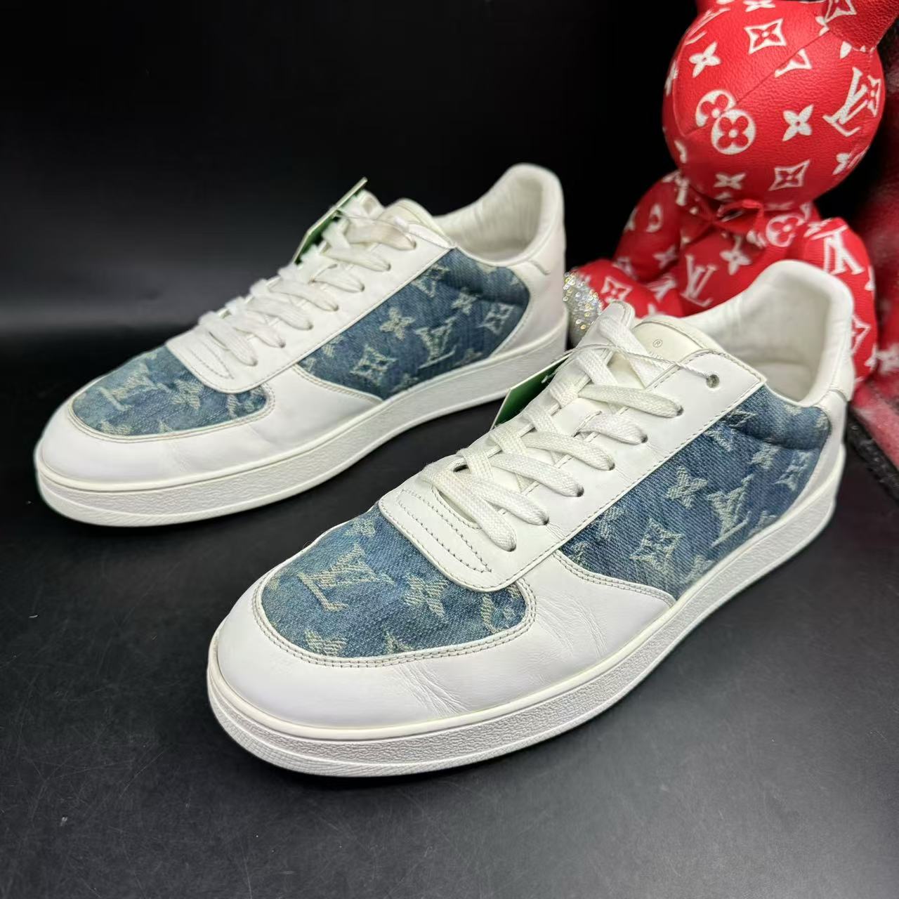 95新 LouisVuitton/路易威登 【AO特惠】41.5欧码蓝色牛仔板鞋ao43