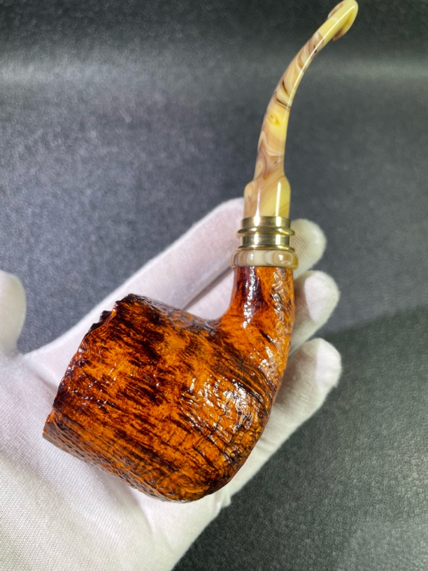 丹麦吉普森 喷砂弯斗 斗口带瘤皮 3毫米石楠木烟斗