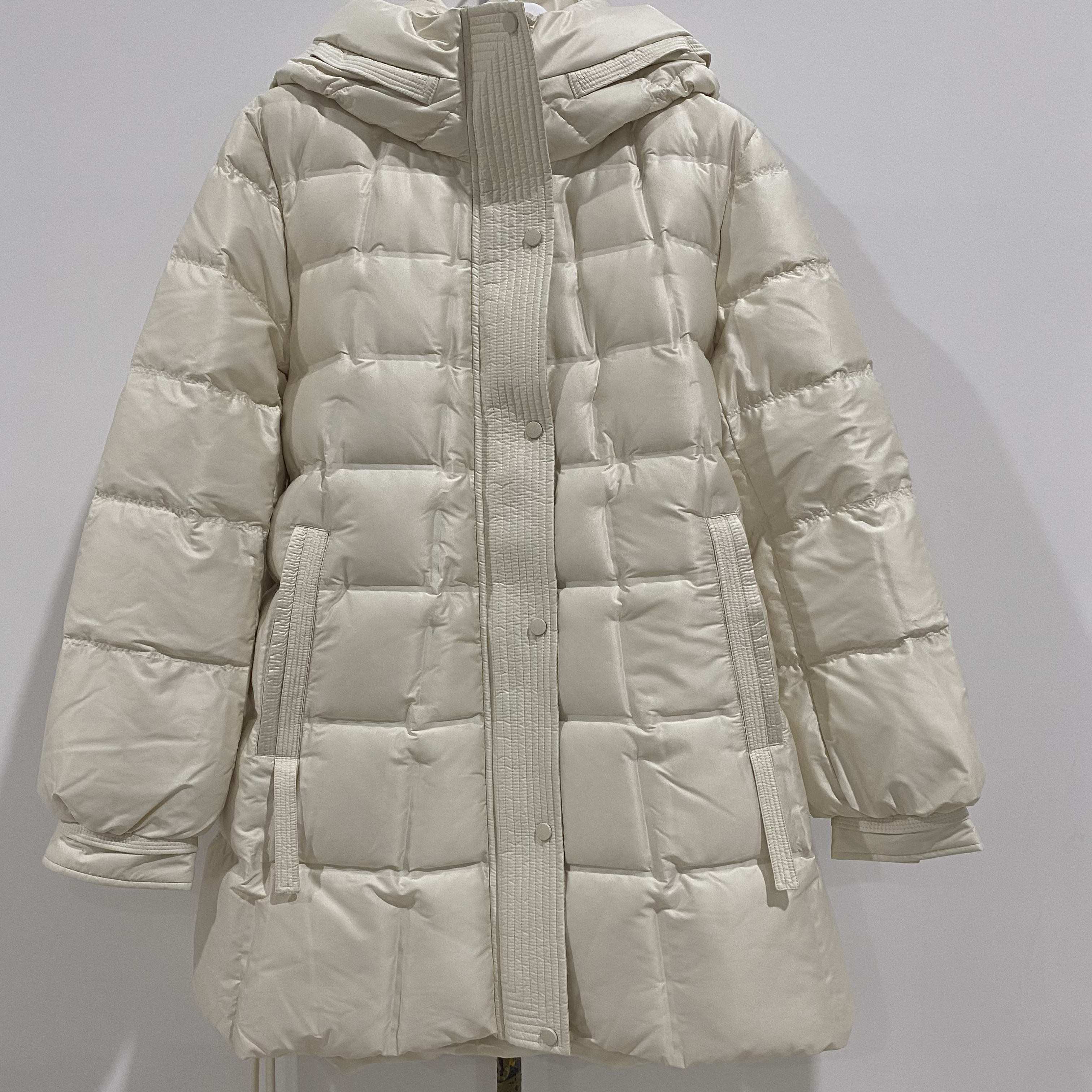 莫笙时尚百搭气质羽绒服M24DY44255