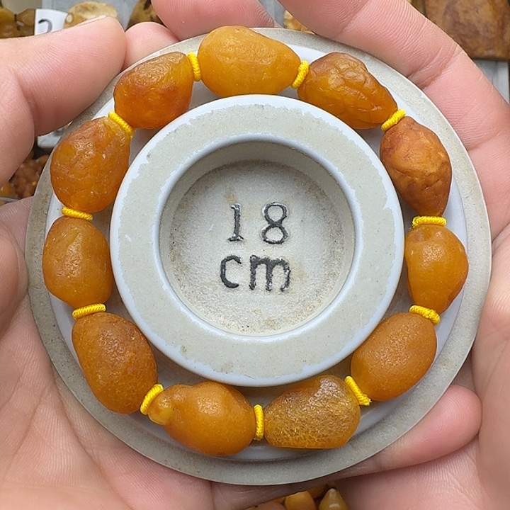 蜜蜡未镶嵌裸石天然蜜蜡手串