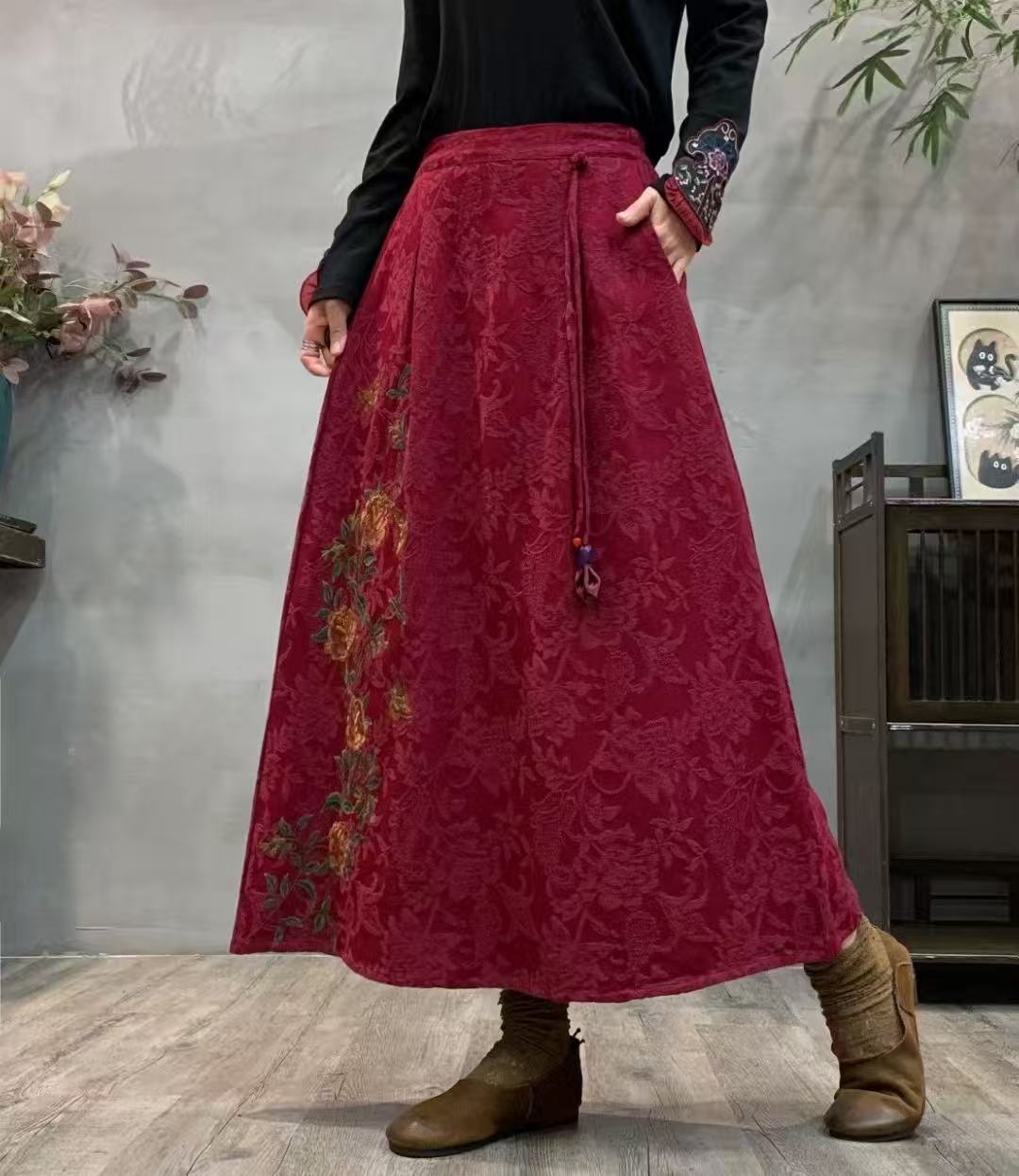 2025秋季新款新中式国风刺绣花半身裙女宽松显瘦百搭中长款裙子女