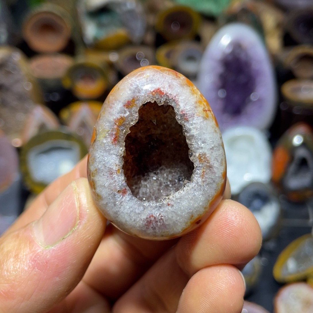 水晶大型摆件未镶嵌