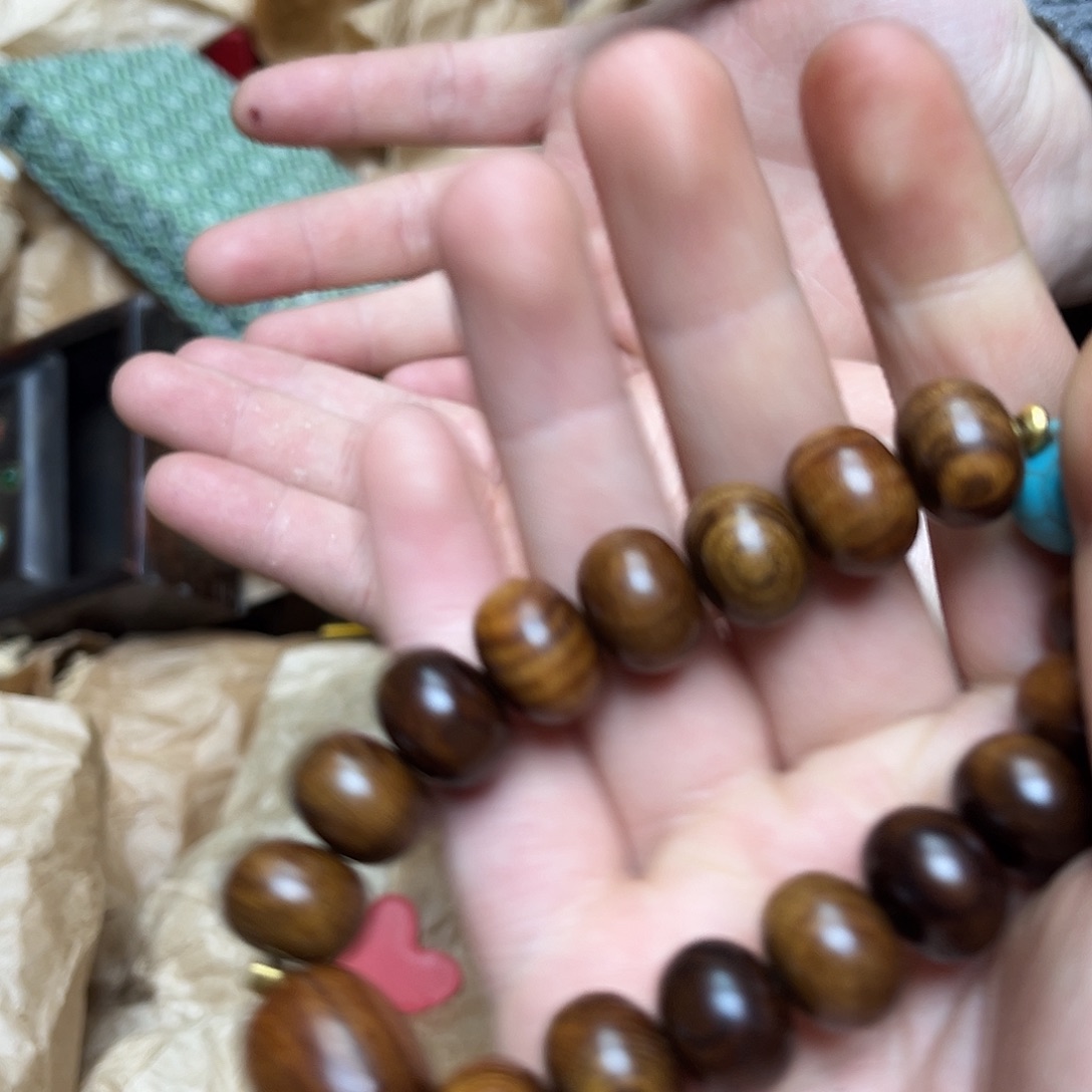 大叶紫檀（黑酸枝木类）
