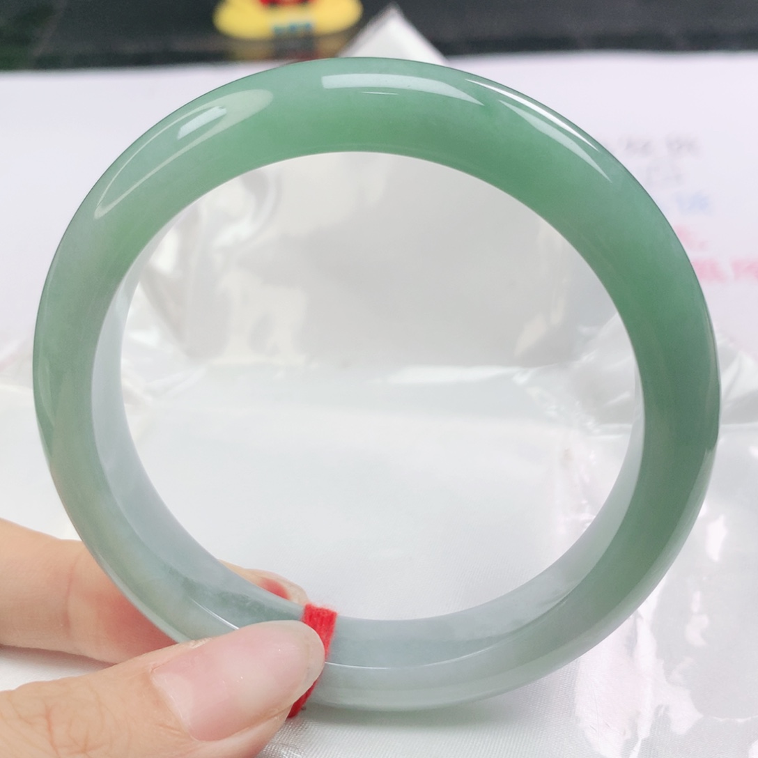 翡翠未镶嵌手镯翡翠60.5半山水窄版正圈