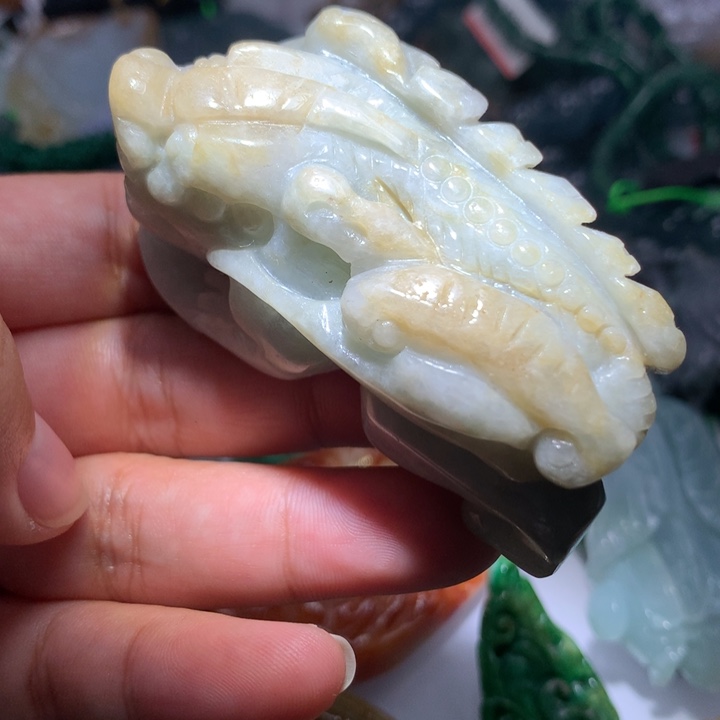 翡翠颈饰未镶嵌保真天然A货翡翠