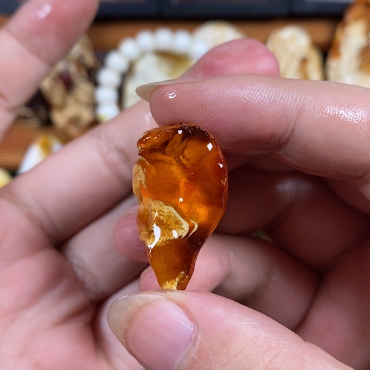 未镶嵌定制琥珀琥珀蜜蜡原石定制