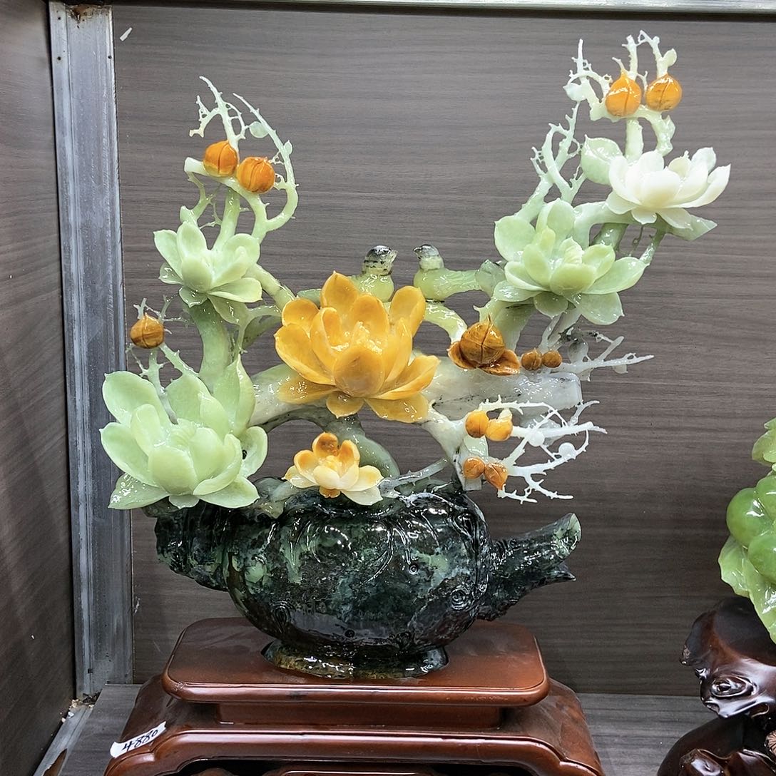 【闪购商品】蛇纹石玉（覆膜）未镶嵌珠宝奇石