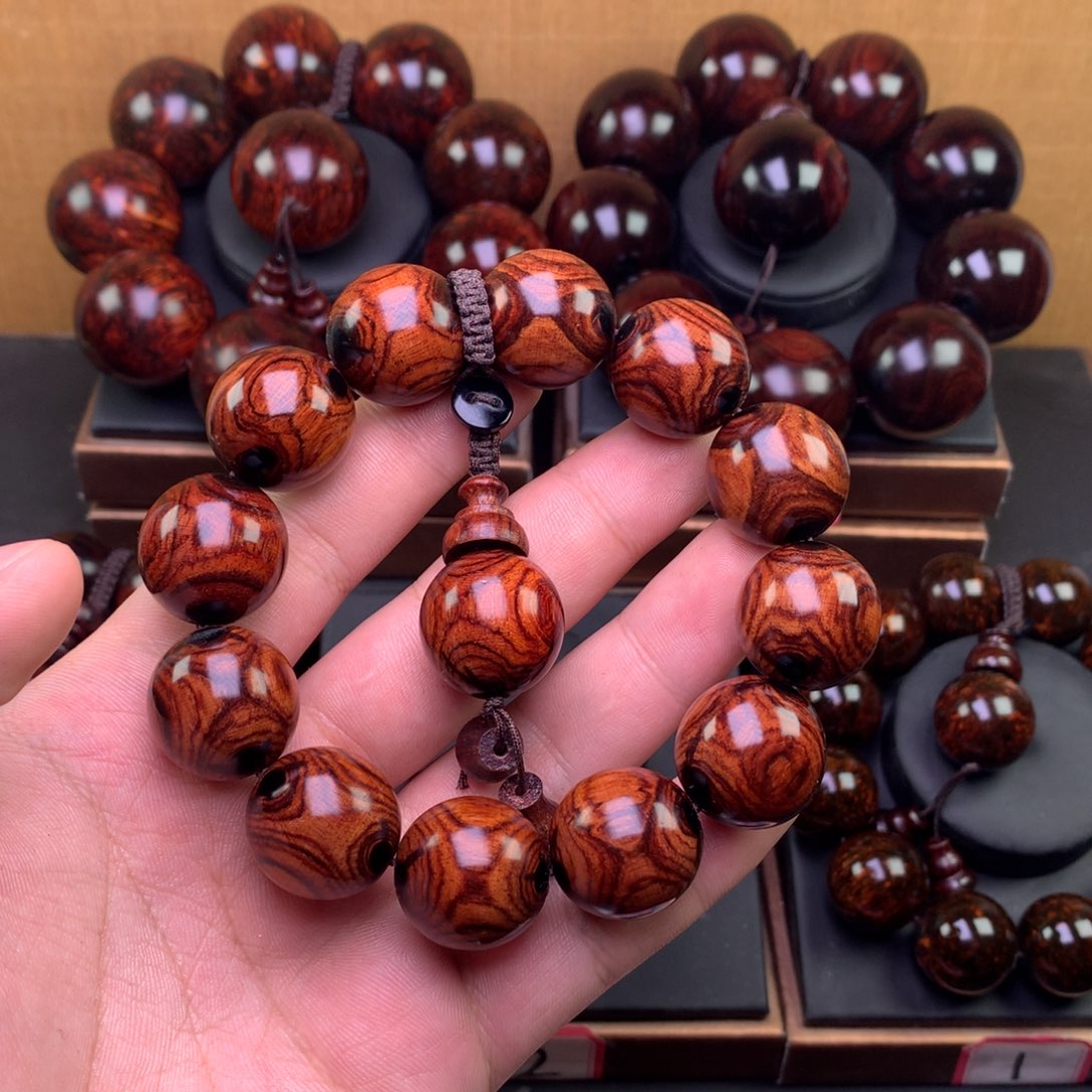 龙***跃黄花梨/降香黄檀黄花梨