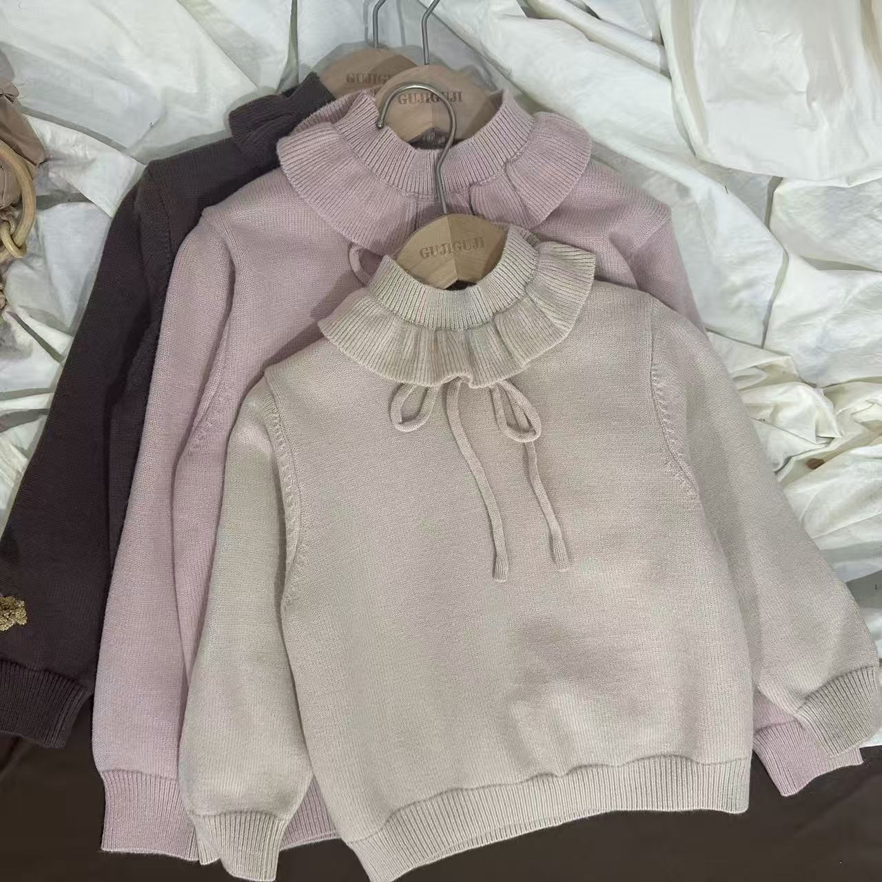  秋冬新款女童小褶领系带花边领毛衣小童装秋冬温柔百搭毛衣长袖