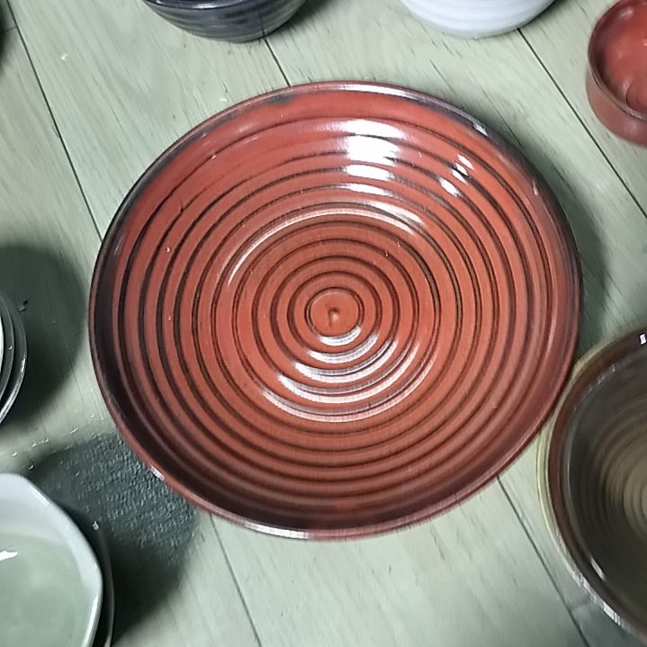 盘瓷片陶瓷杯盘壶碗都有