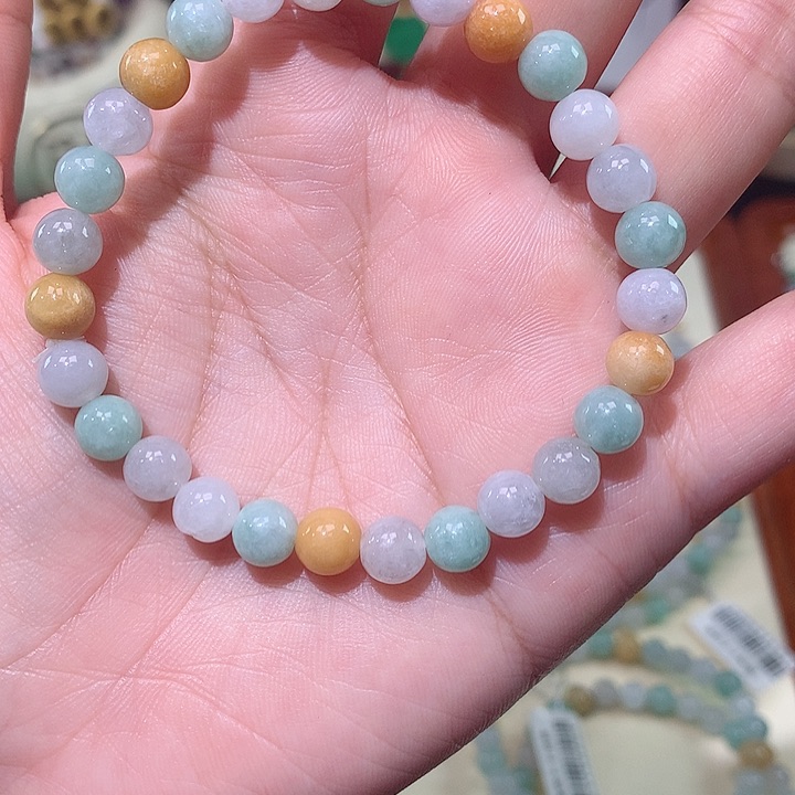 颈饰未镶嵌翡翠手串小