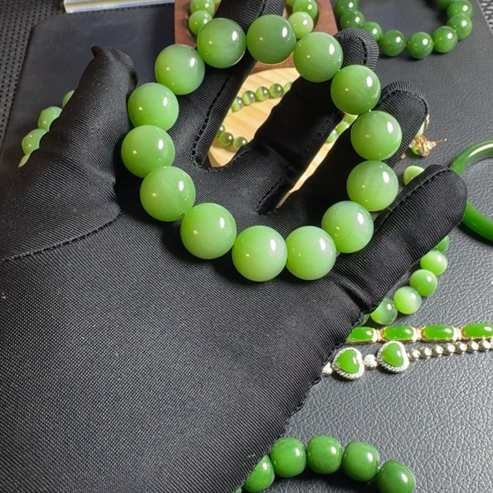 和田玉（碧玉）手串未镶嵌