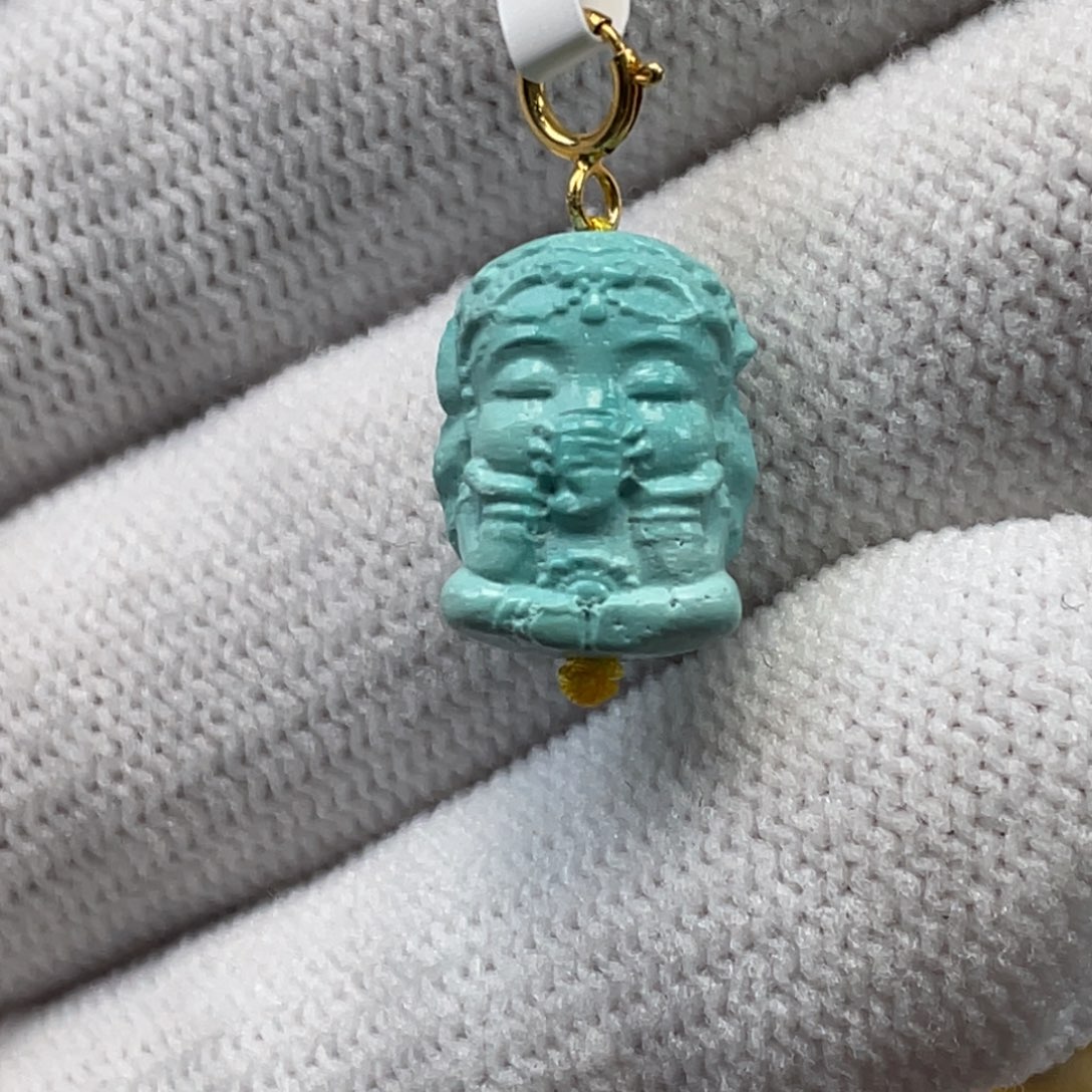 绿松石未镶嵌挂件