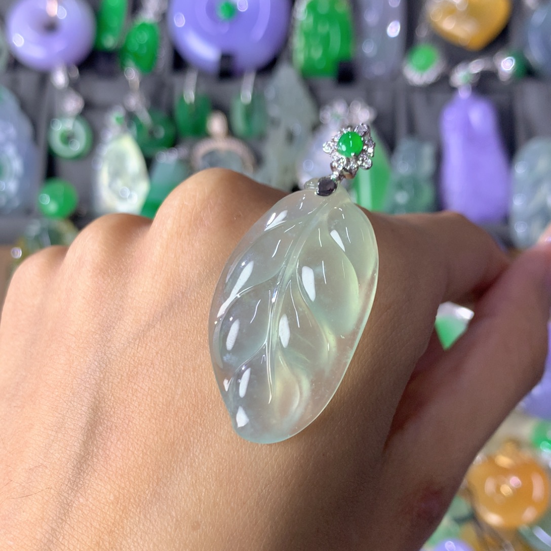 翡翠18K金镶嵌吊坠(不含链)