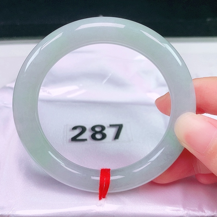 翡翠未镶嵌手镯（圆镯）翡翠手镯