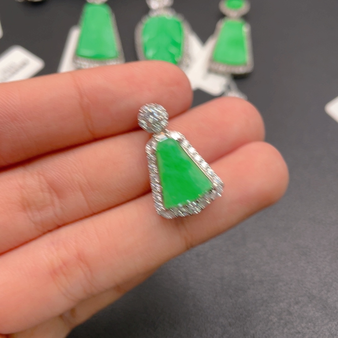 翡翠银S925镶嵌颈饰