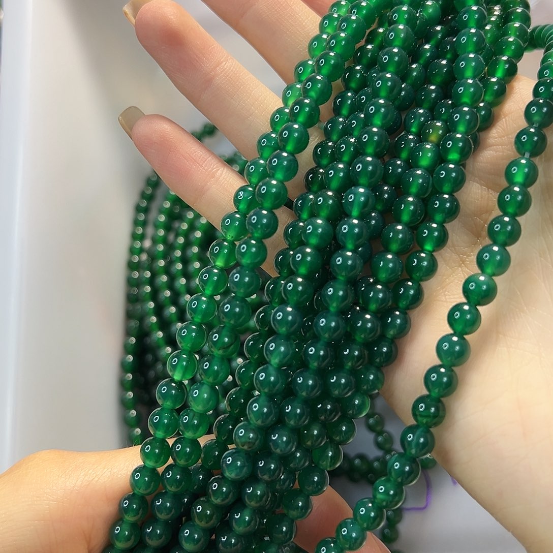 玛瑙/玉髓未镶嵌珠宝半成品7️⃣A绿玛瑙卡6一条