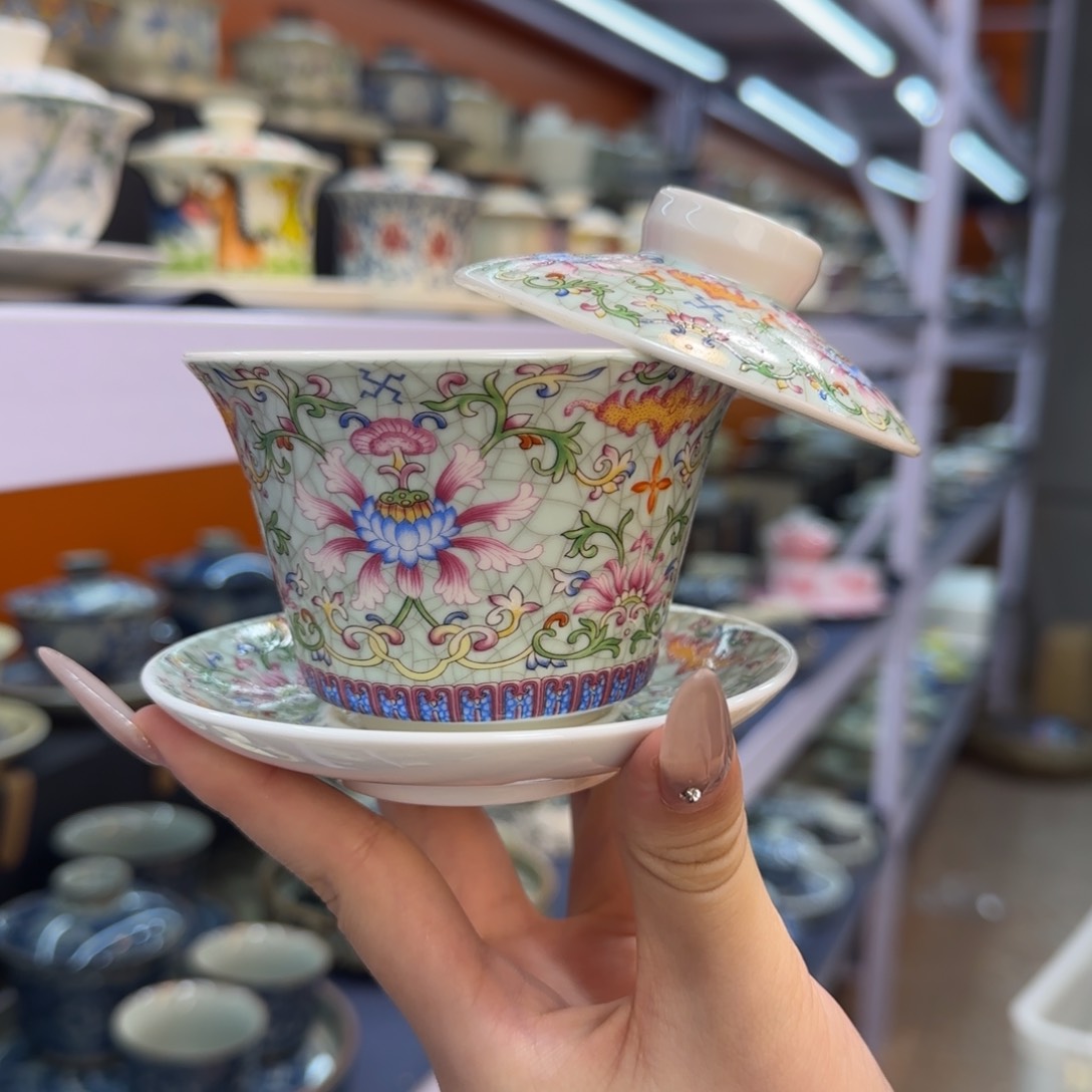 我在外面吃饭呢你在哪了我在