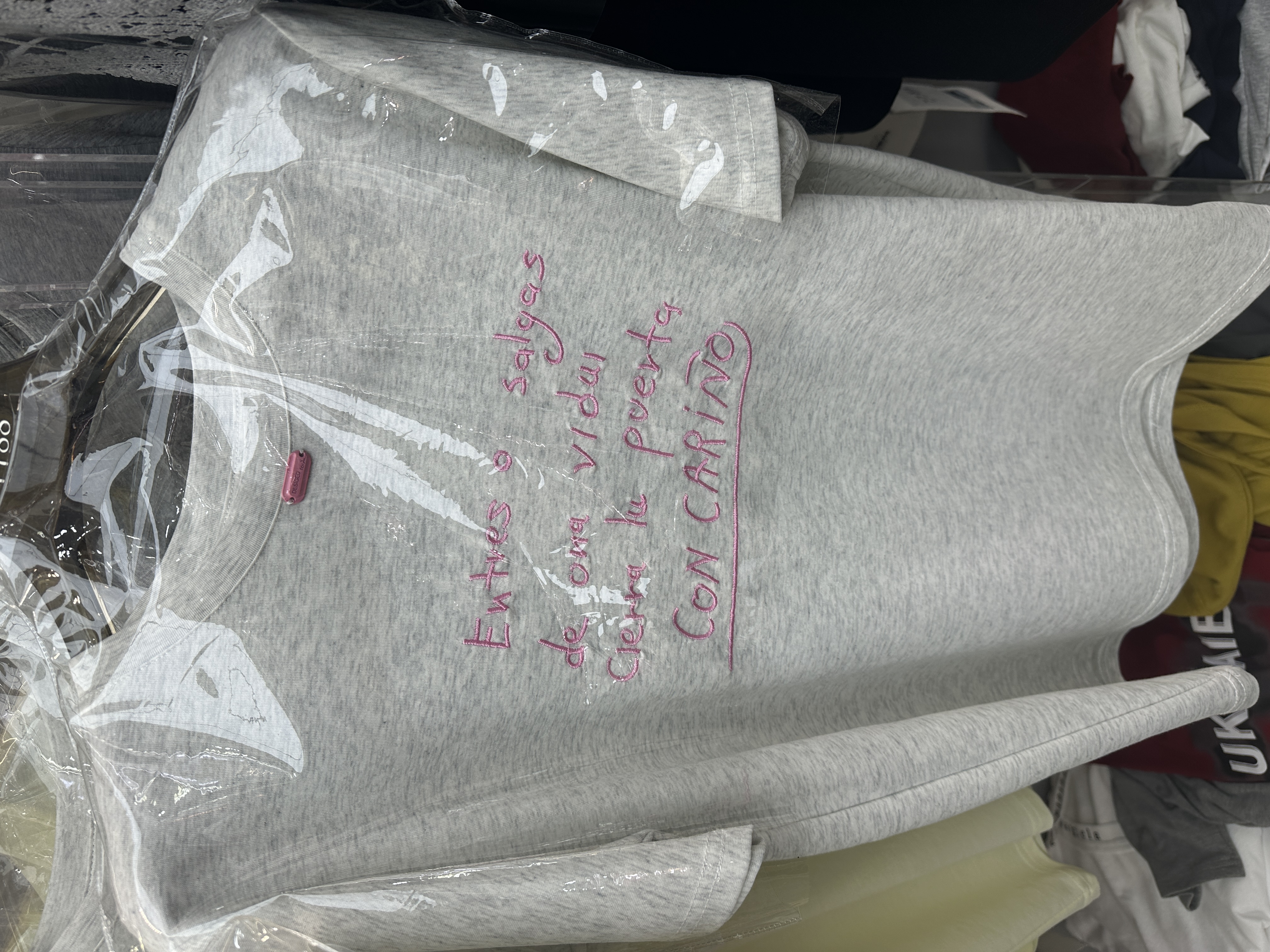 新款上衣韩版灰色字母宽松减龄百搭潮短袖T恤-0123