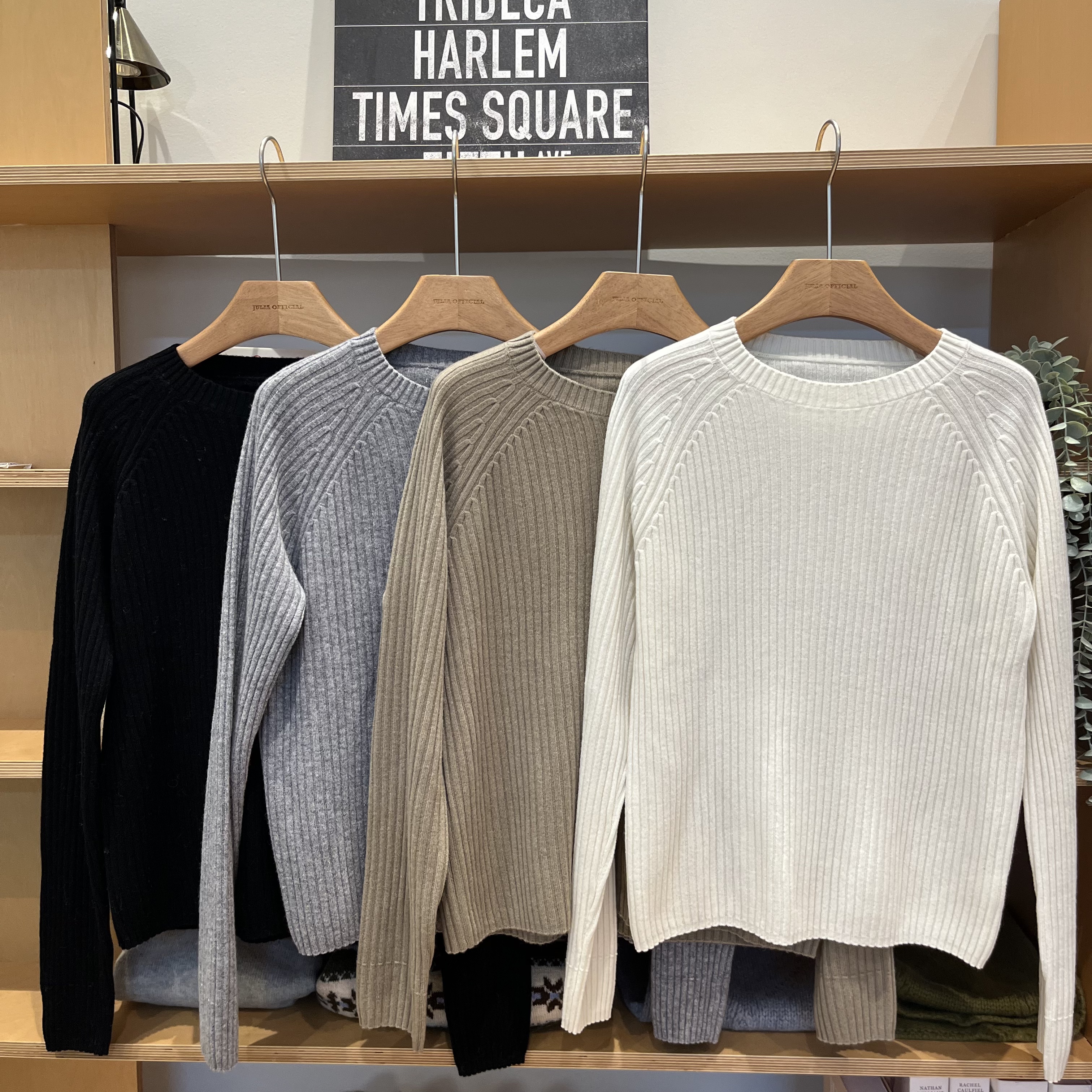 通勤纯色亲肤百搭圆领长袖套头毛衣