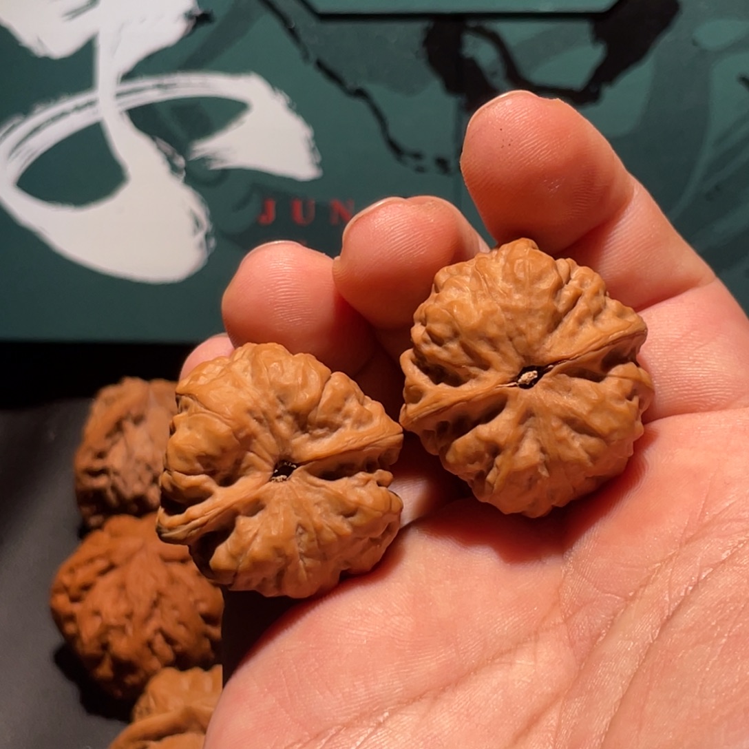 无***.文玩核桃吊坠33迷你蛙