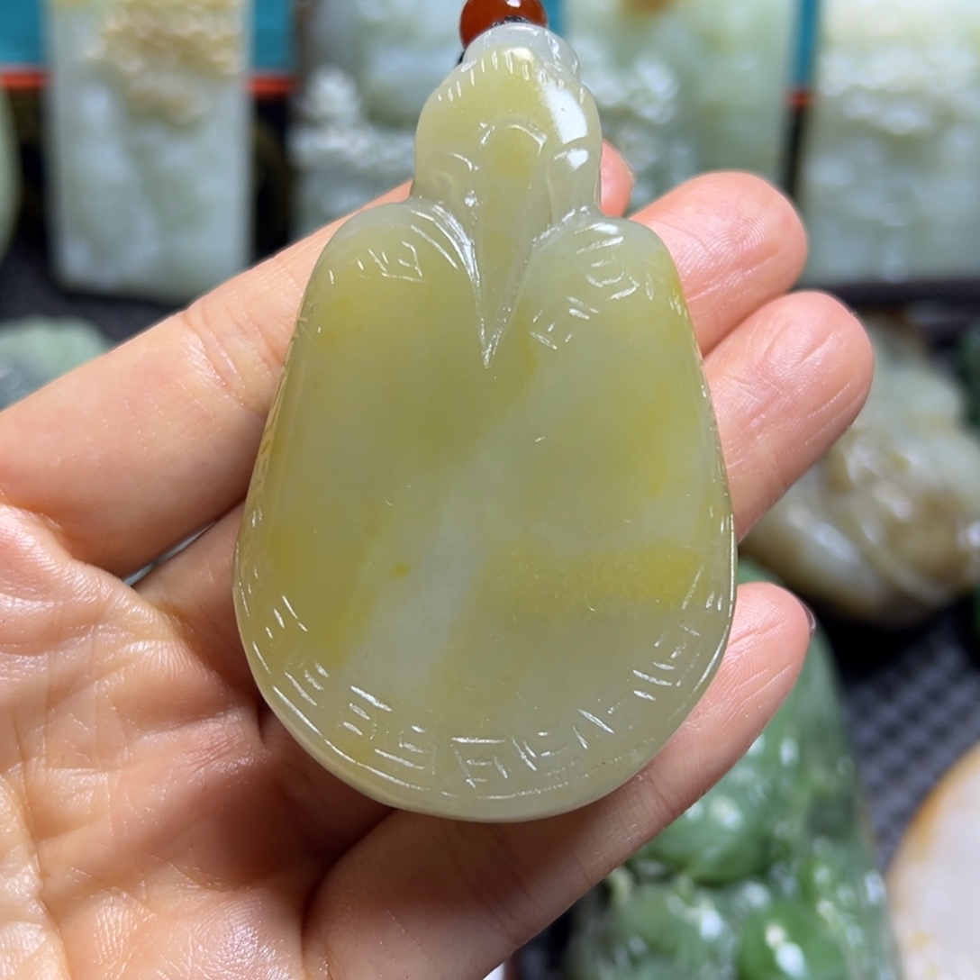 青***锅和田玉未镶嵌把件