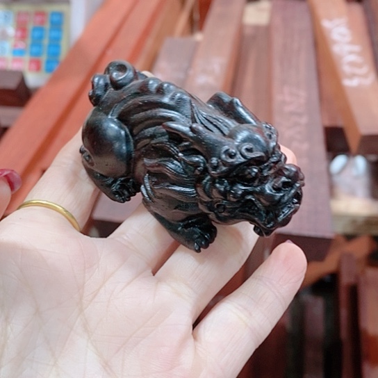 檀香紫檀（小叶紫檀）貔貅