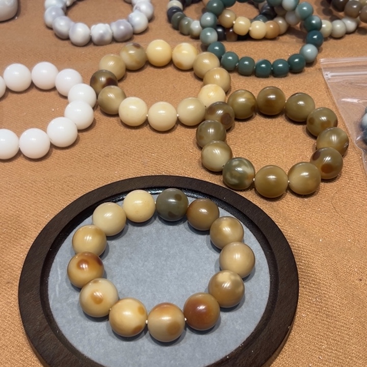 菩提根/象牙果吊坠圆珠20大瑕3