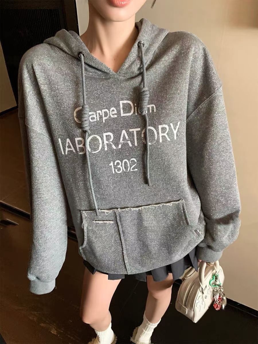 【主播推荐】女士字母印花抽绳连帽卫衣657H-5