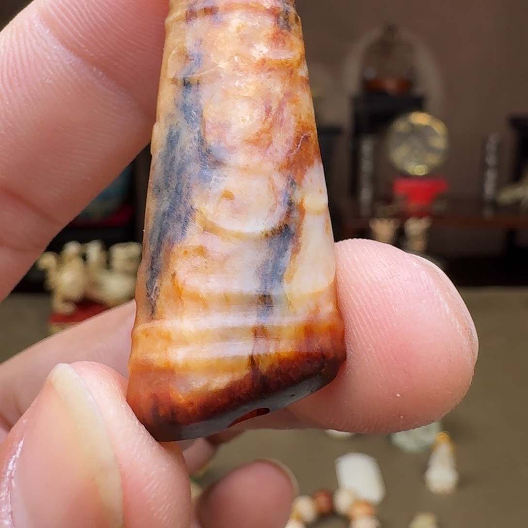 和田玉颈饰未镶嵌飞*