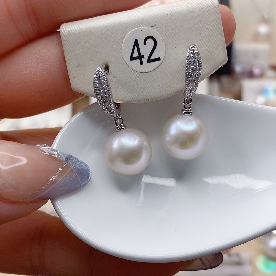 淡水珍珠耳饰银S925镶嵌纯**合