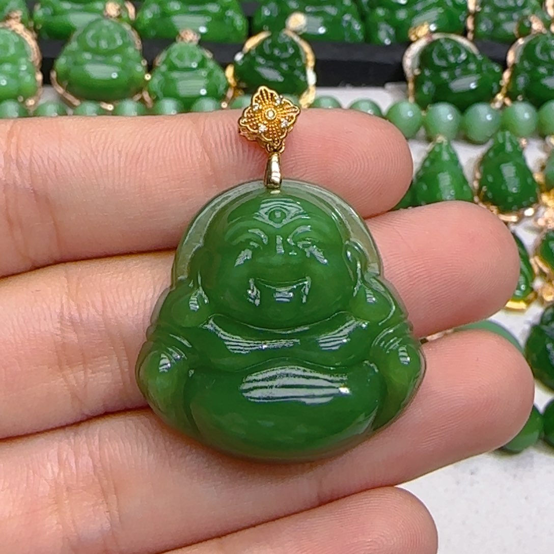 和田玉（碧玉）18K金镶嵌颈饰