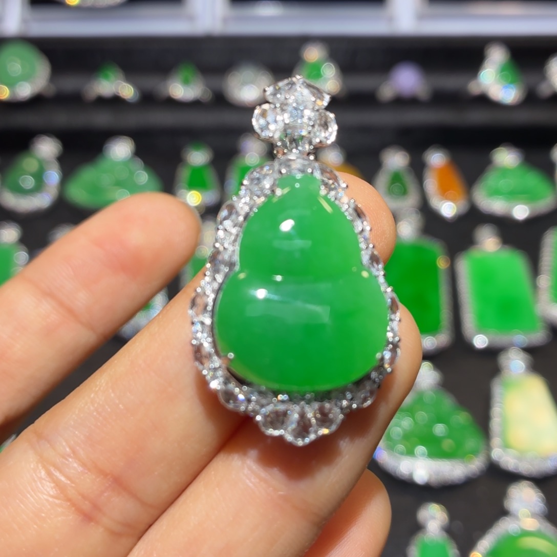 翡翠18K金镶嵌吊坠(不含链)翡翠