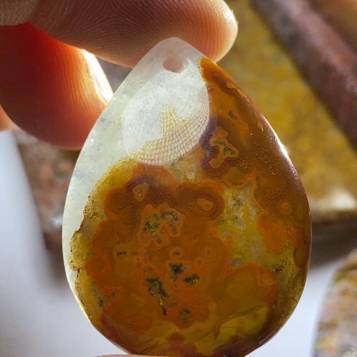 玛瑙/玉髓未镶嵌颈饰