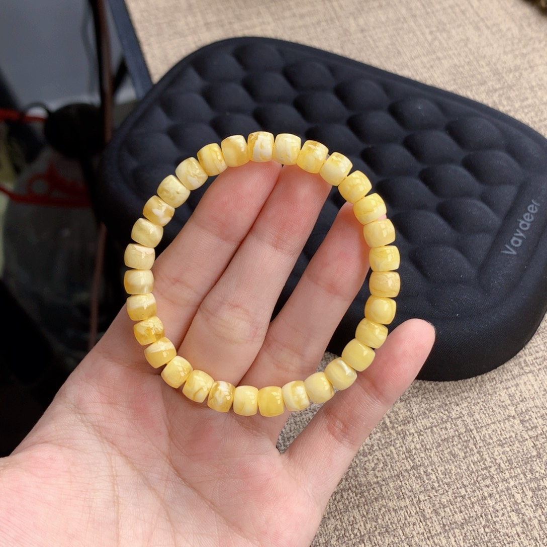 蜜蜡未镶嵌珠宝奇石7 近全品