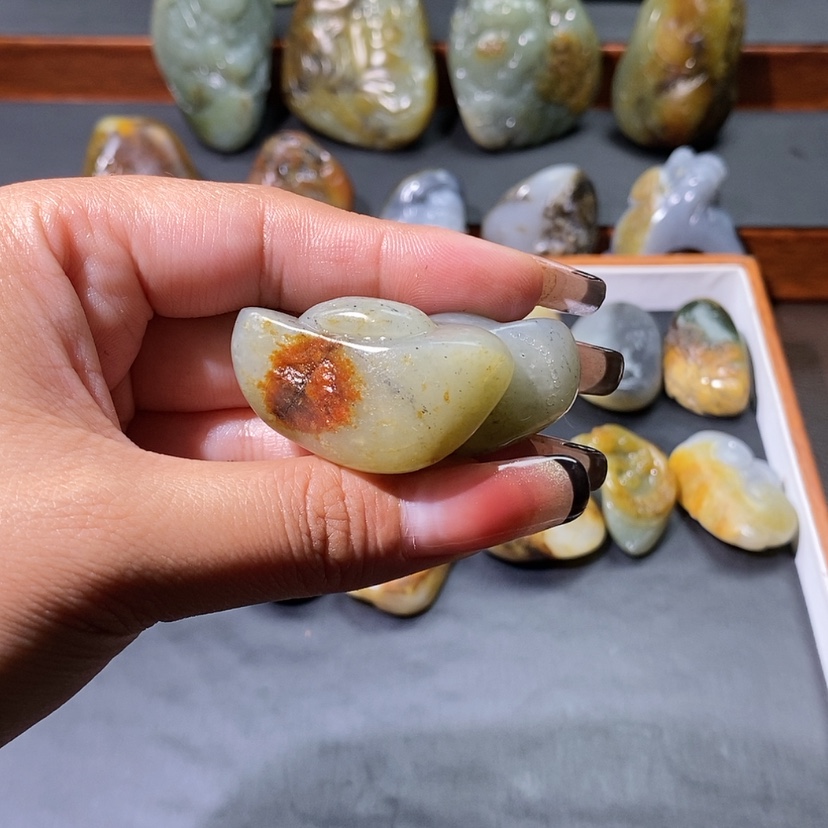 【闪购商品】和田玉未镶嵌颈饰