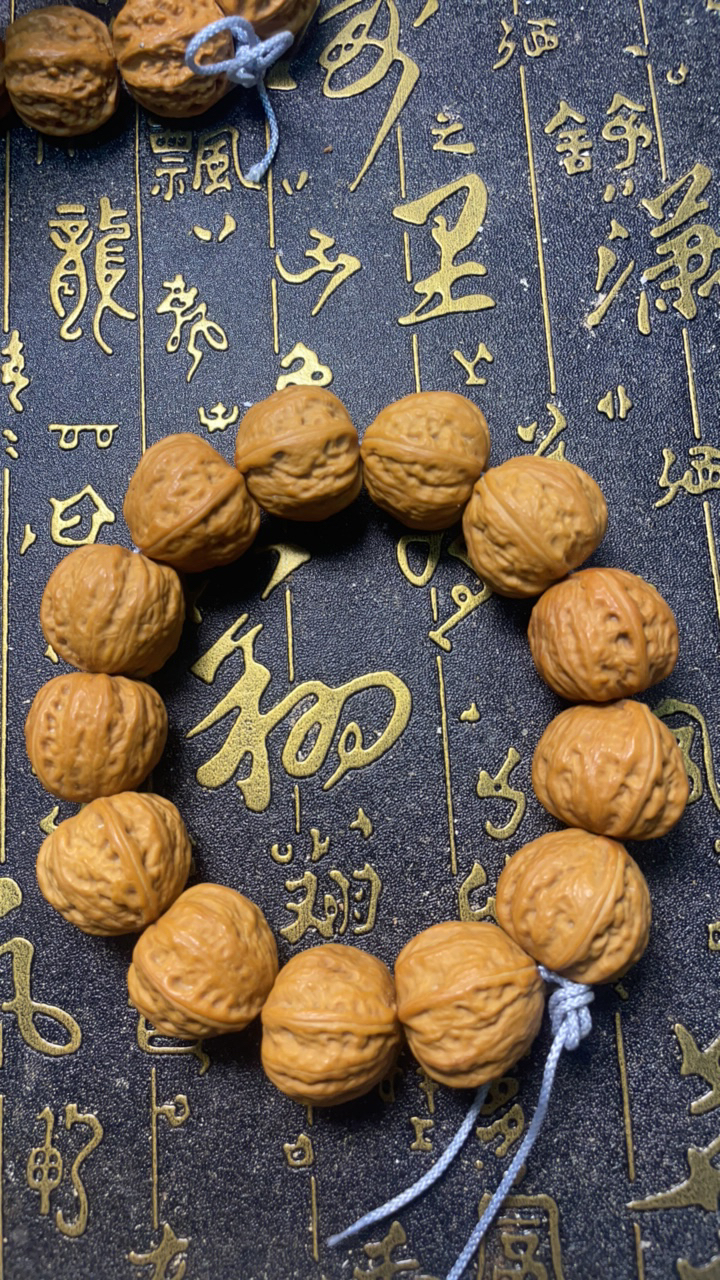 方礅姜黄色浅纹路