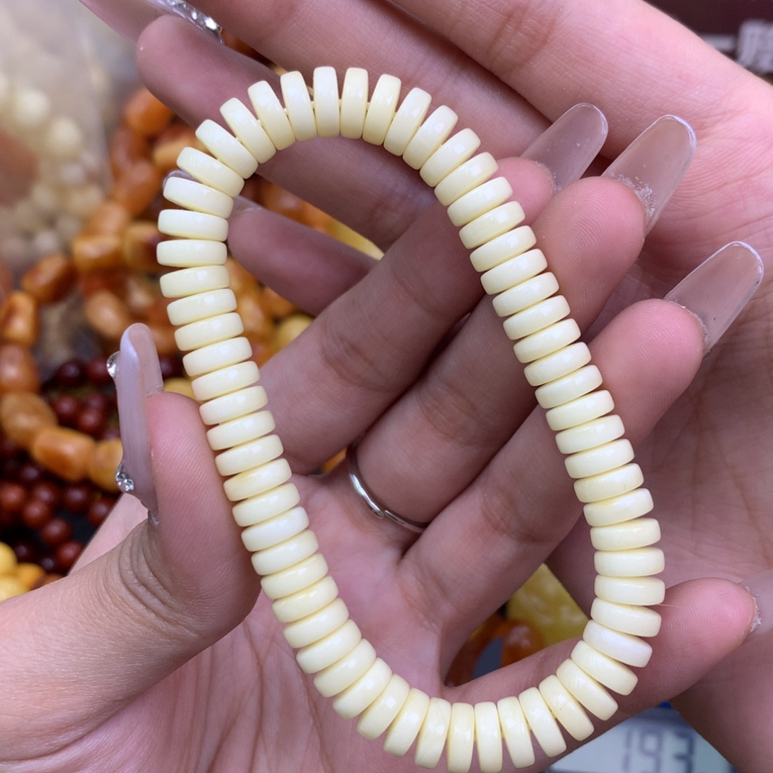 琥珀未镶嵌珠宝奇石8.3 全品