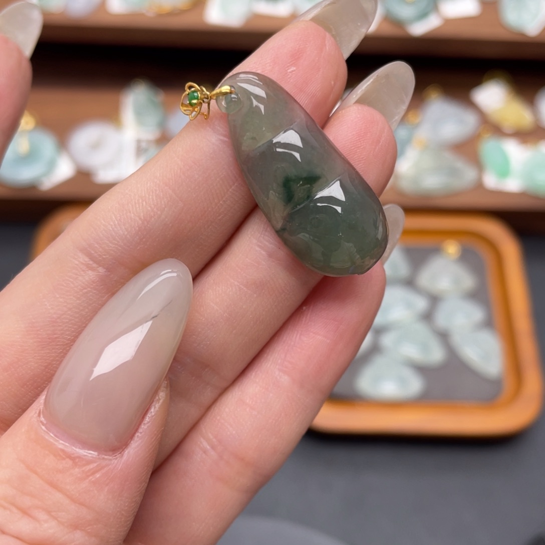 翡翠18K金镶嵌吊坠(不含链)