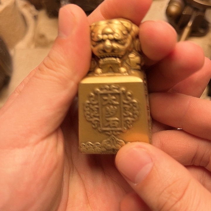 文玩铜器做工精良